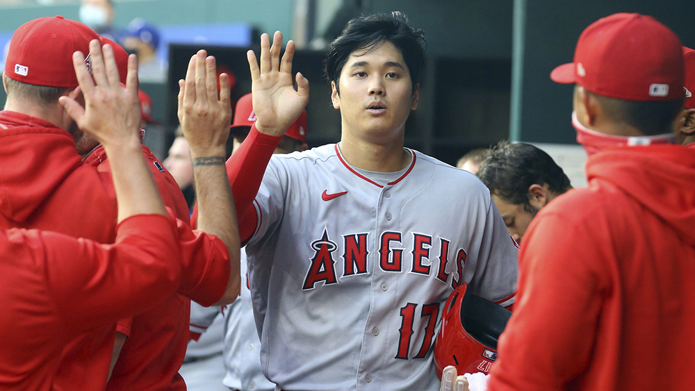 Angels manager Joe Maddon discusses Shohei Ohtani's talent