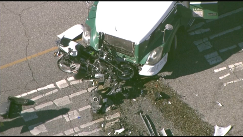 Motorcycle deputy hospitalized after crash involving big rig in Santa Clarita