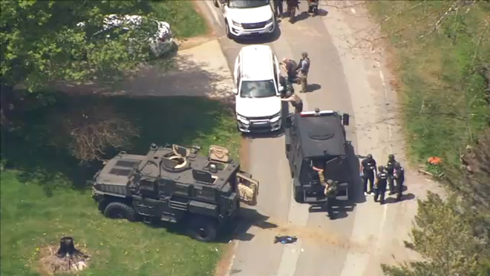 1 deputy killed, 1 injured in Boone when welfare check turns into standoff