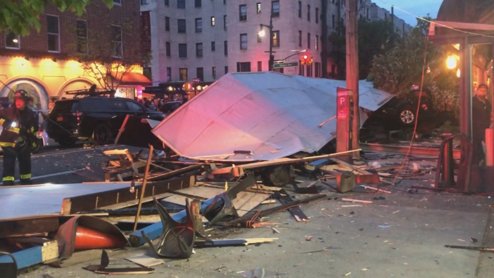 Deliveryman killed when car plows into NYC outdoor dining structure ABC7 New York