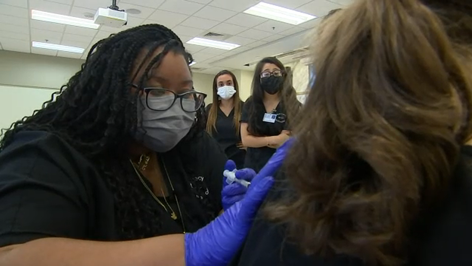 Wake Tech students join North Carolina COVID-19 vaccination efforts