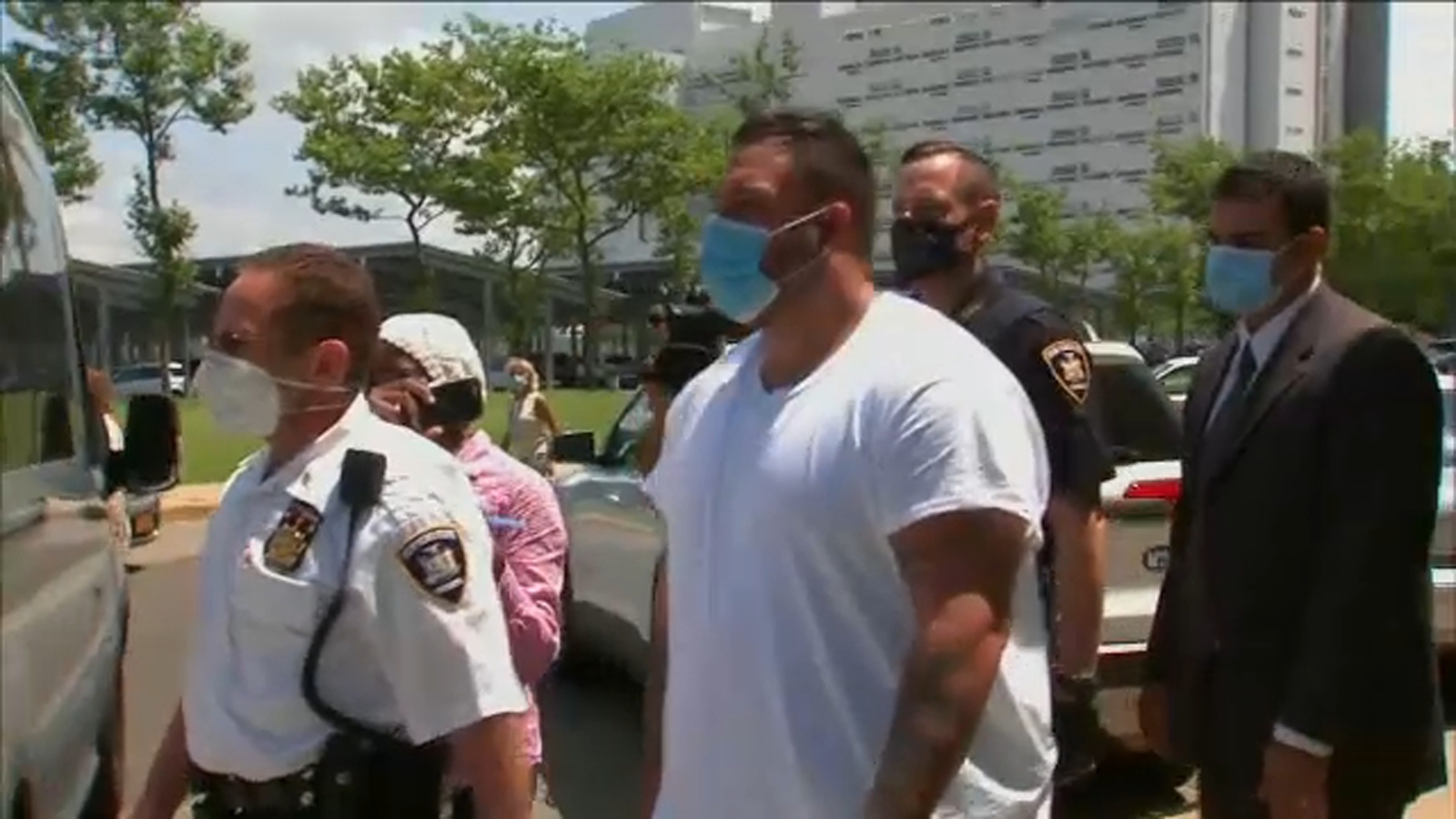 Former NYPD officer sentenced to 5 years in prison for selling fentanyl ...