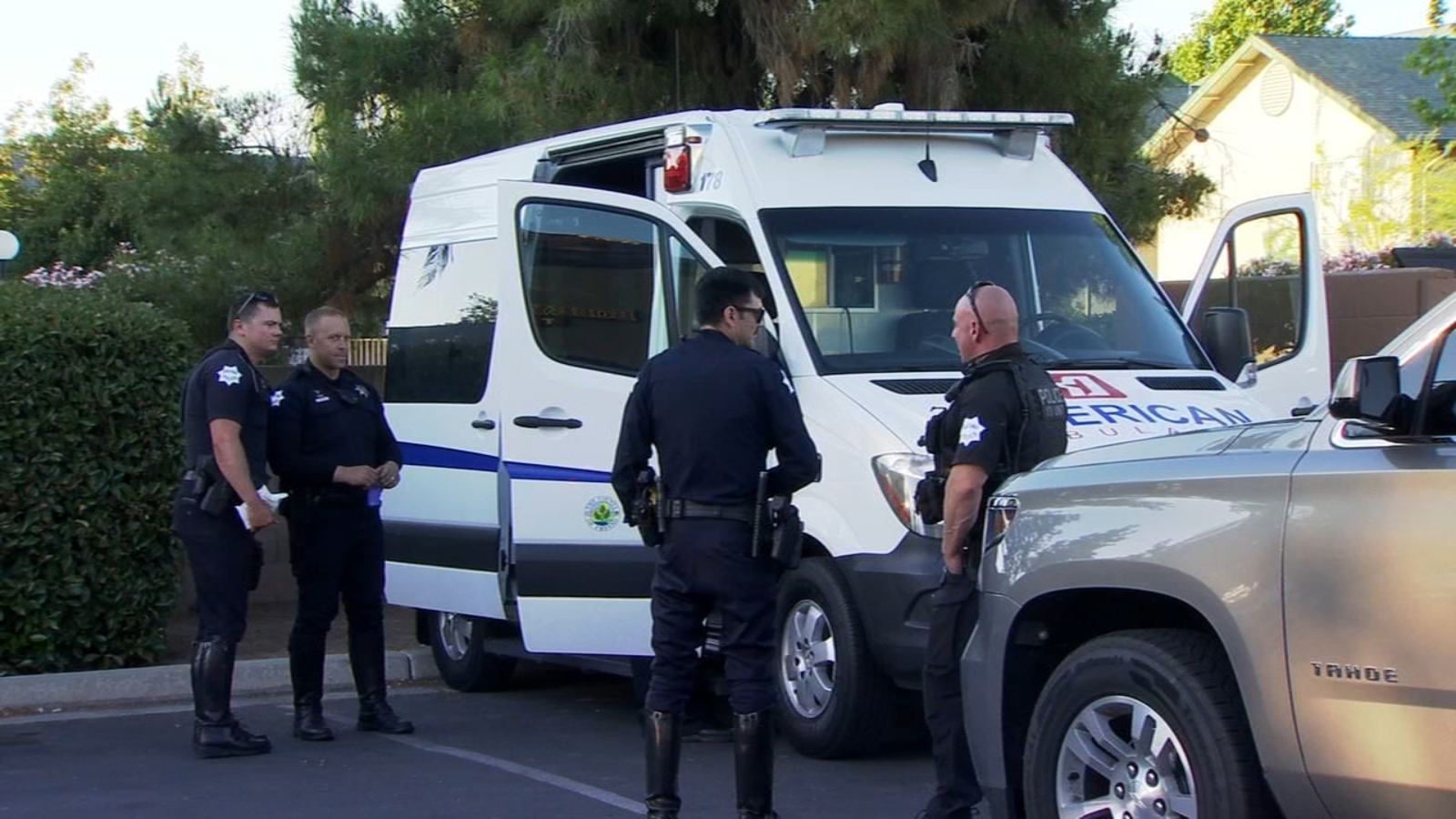 Man steals ambulance, leads police on chase from Fresno to Clovis ...