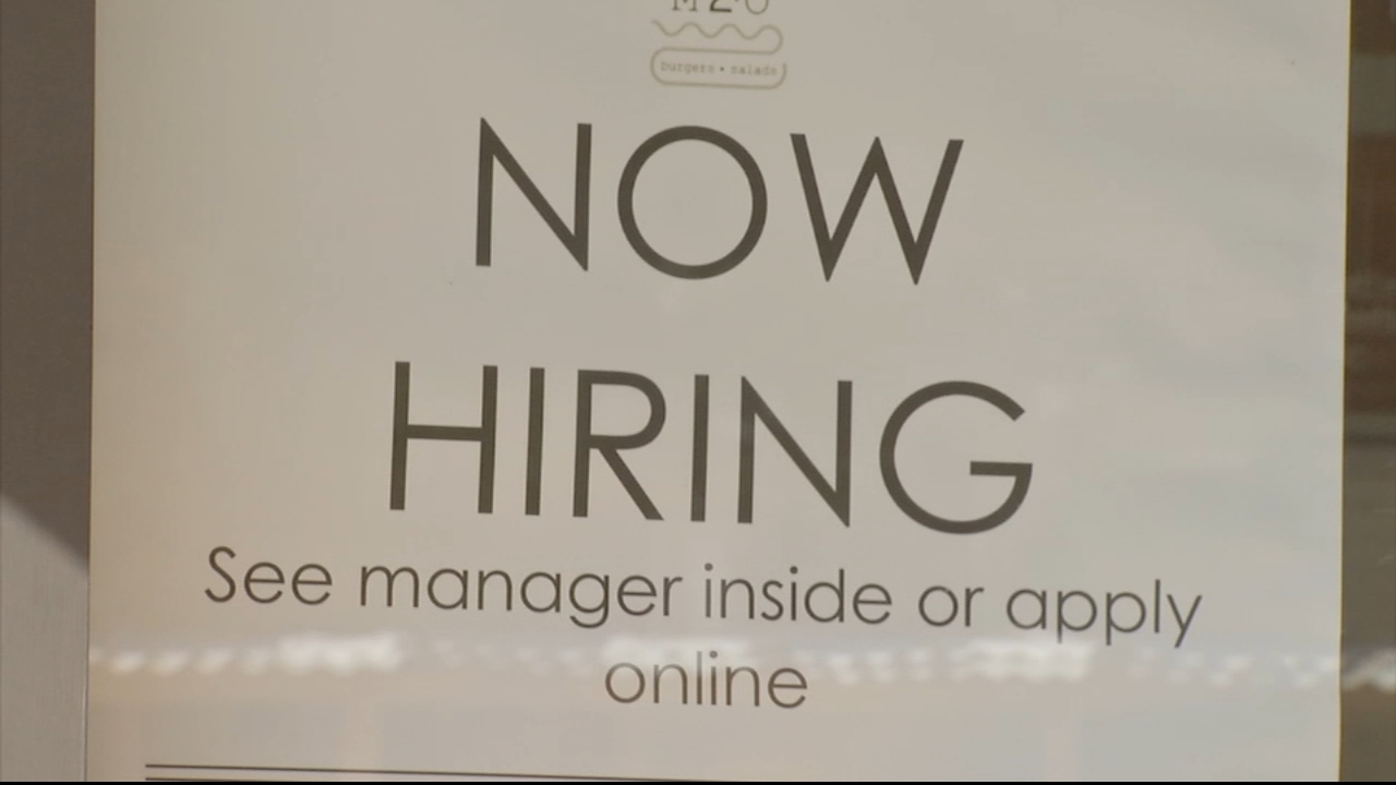 Philadelphia bars, restaurants offer huge incentives to lure workers back
