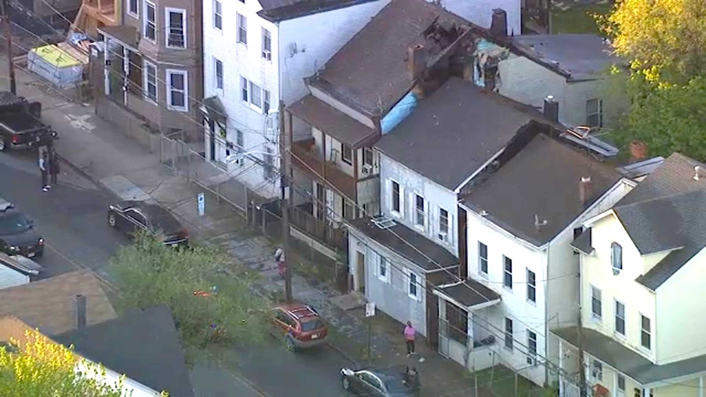 17 people homeless in NJ fire
