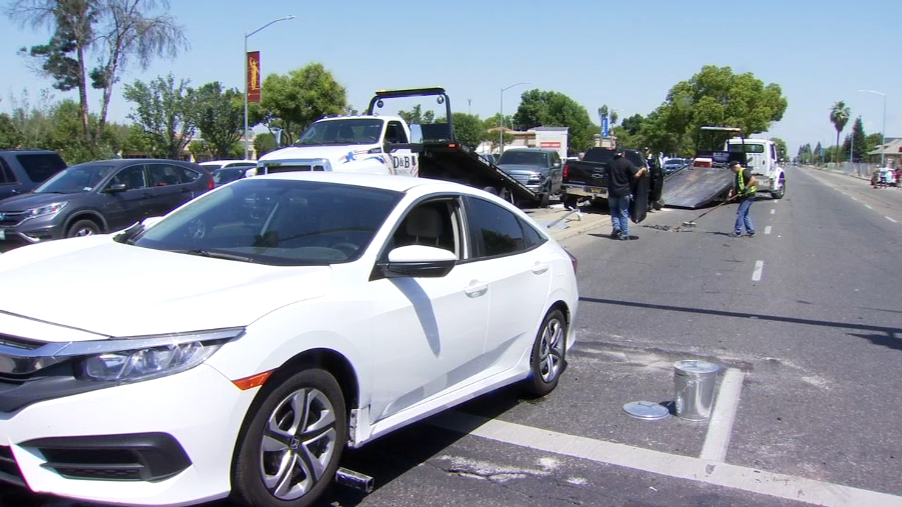 6-vehicle crash in Clovis causes multiple injuries
