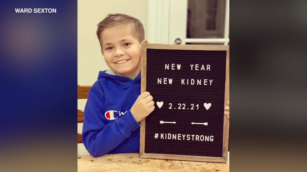 6th grader gets new kidney from woman who works at his school