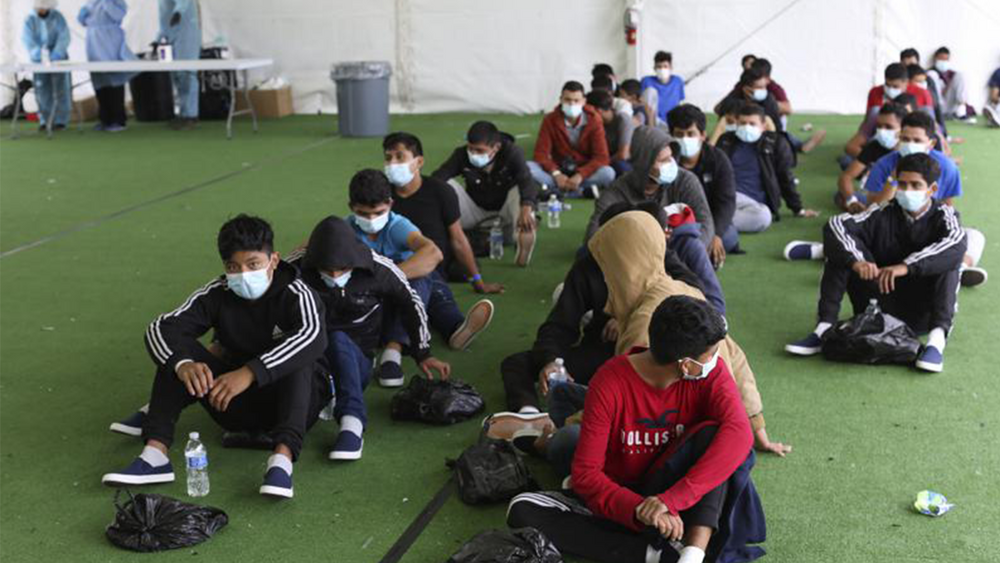 Hundreds of migrant girls transported after abrupt closure of Houston shelter