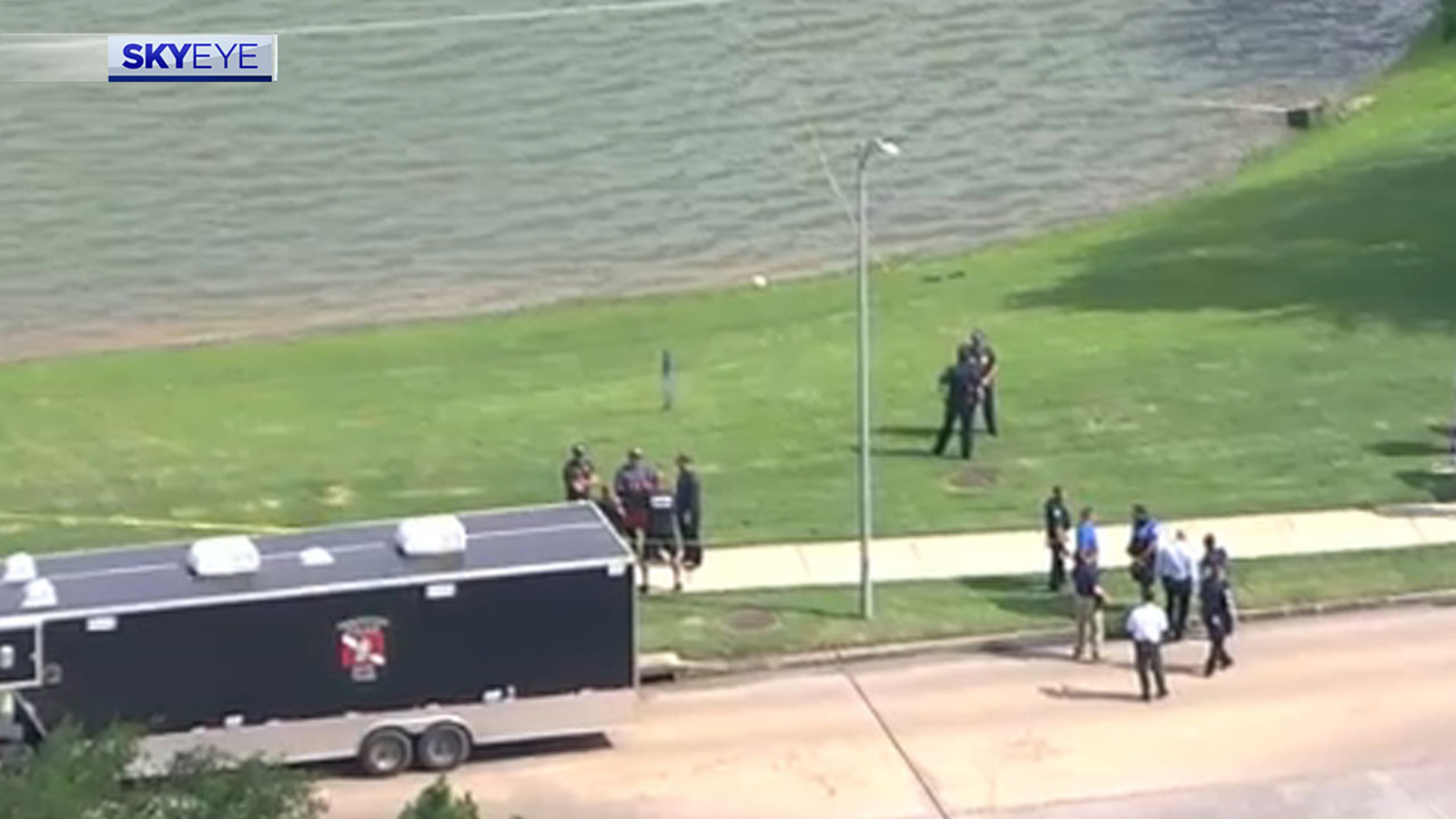 Missing mom Erica Hernandez's vehicle found submerged in Pearland pond 1 Missing mom Erica Hernandez's vehicle found submerged in Pearland pond