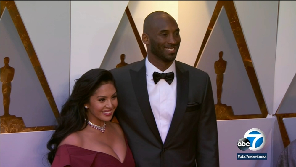 Kobe Bryant crash lawsuit questions if sheriff tried to destroy evidence