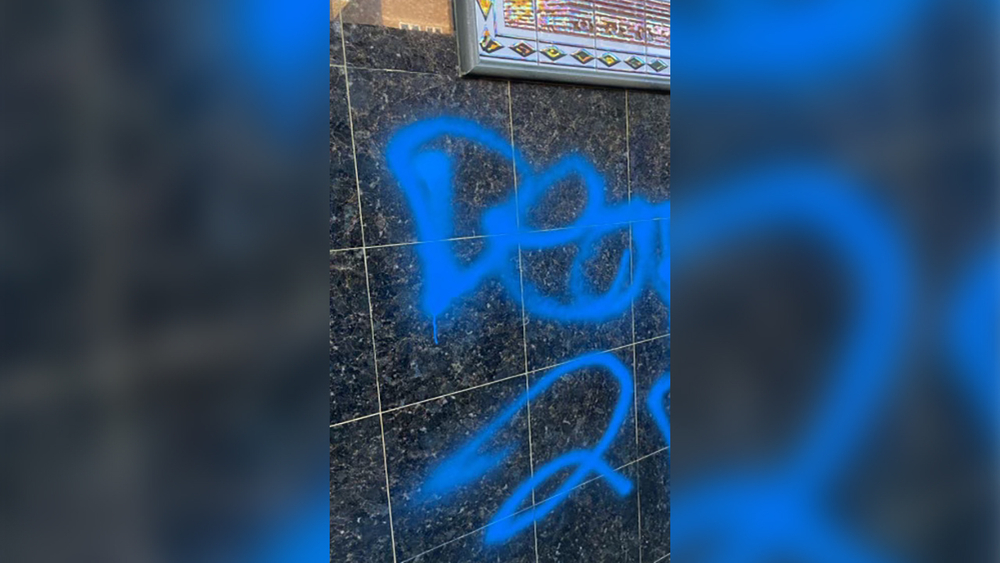 'Death to Palestine' spray painted on Brooklyn mosque