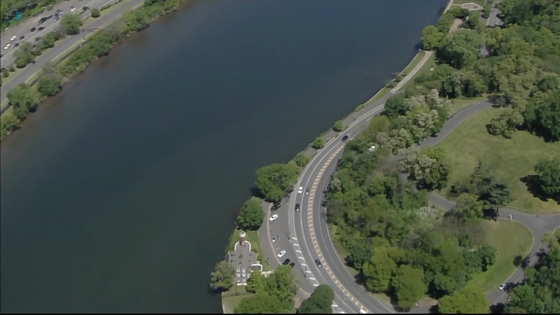 Philadelphia Traffic Stotesbury Cup Regatta 2021 Along Schuylkill River Returns Friday Which Means Detours On Kelly Drive 6abc Philadelphia