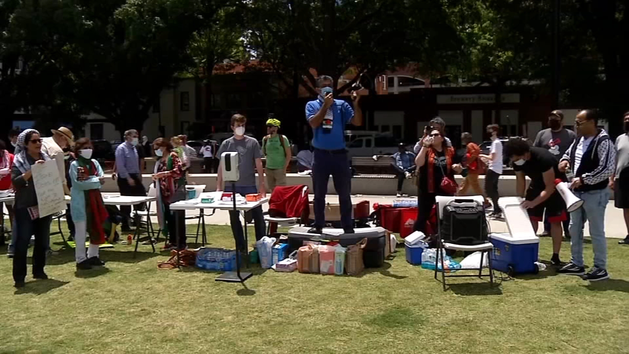 Hundreds rally in Raleigh as Israel-Palestine conflict continues