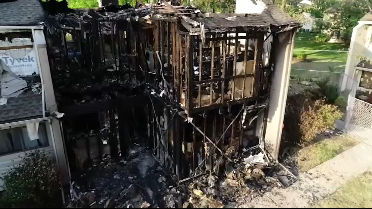 Community rallies around family after fire destroys home, kills dogs 