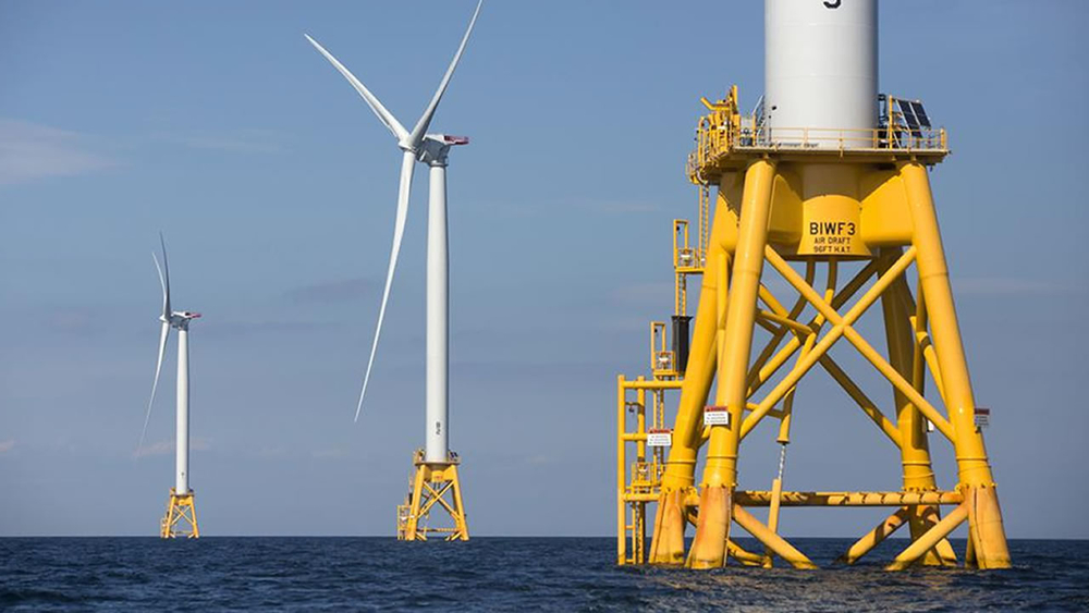 California and US agree to allow big offshore wind farms