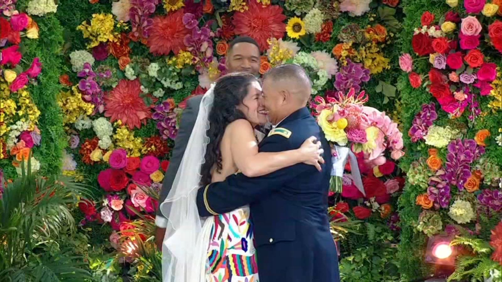 Michael Strahan, �Good Morning America� help Chicagoarea