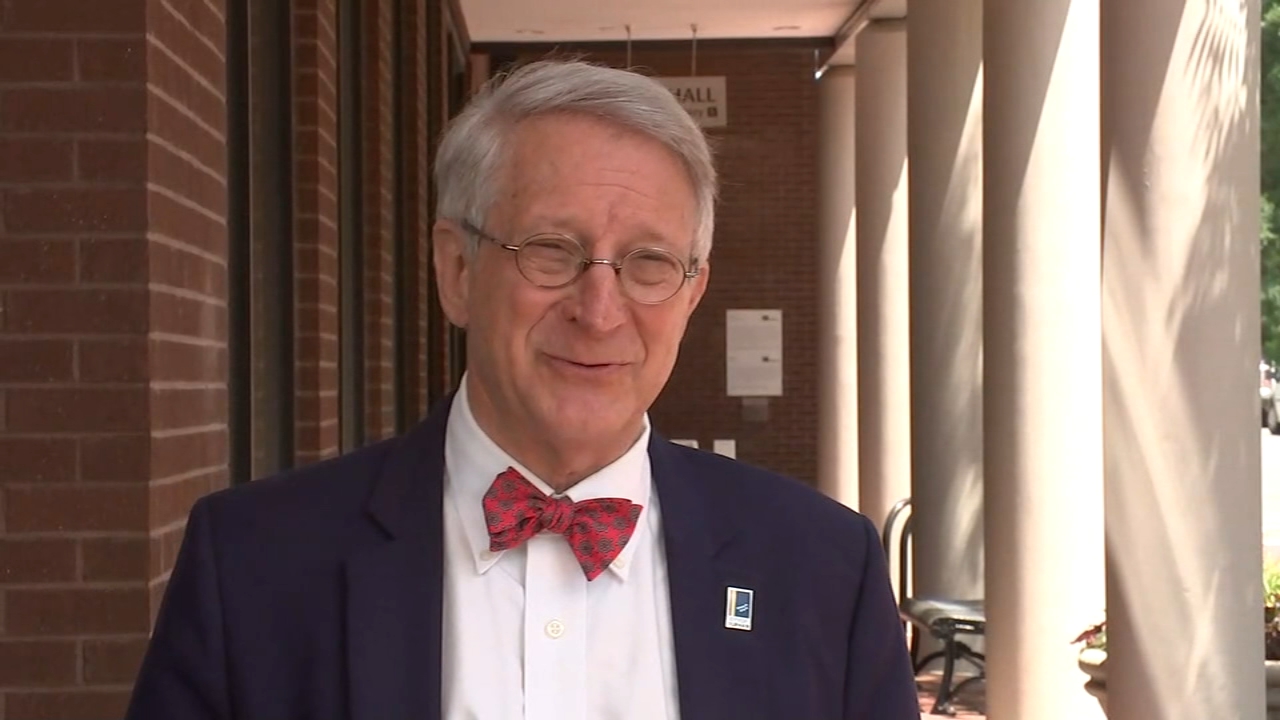 Durham Mayor Steve Schewel says he won't seek a third term