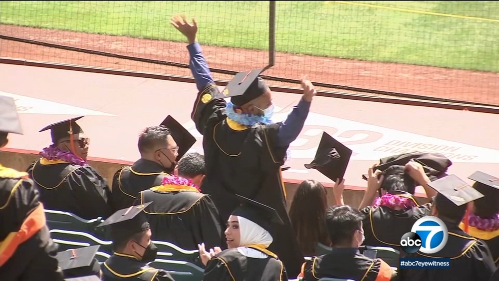 Cal State Long Beach celebrates in-person graduation
