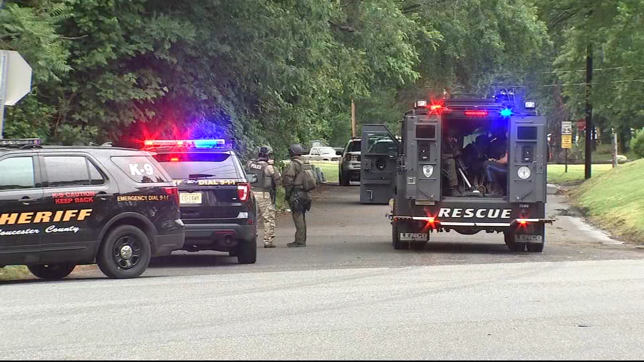 1 arrested after manhunt for armed suspect in Deptford, NJ