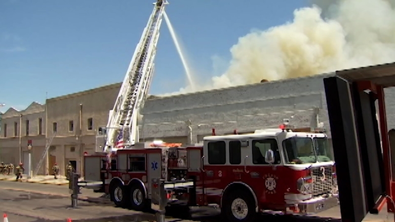 Fresno Fire Crews Battle Flames Near Chukchansi Park Amid Triple Digit Heat Abc30 Fresno