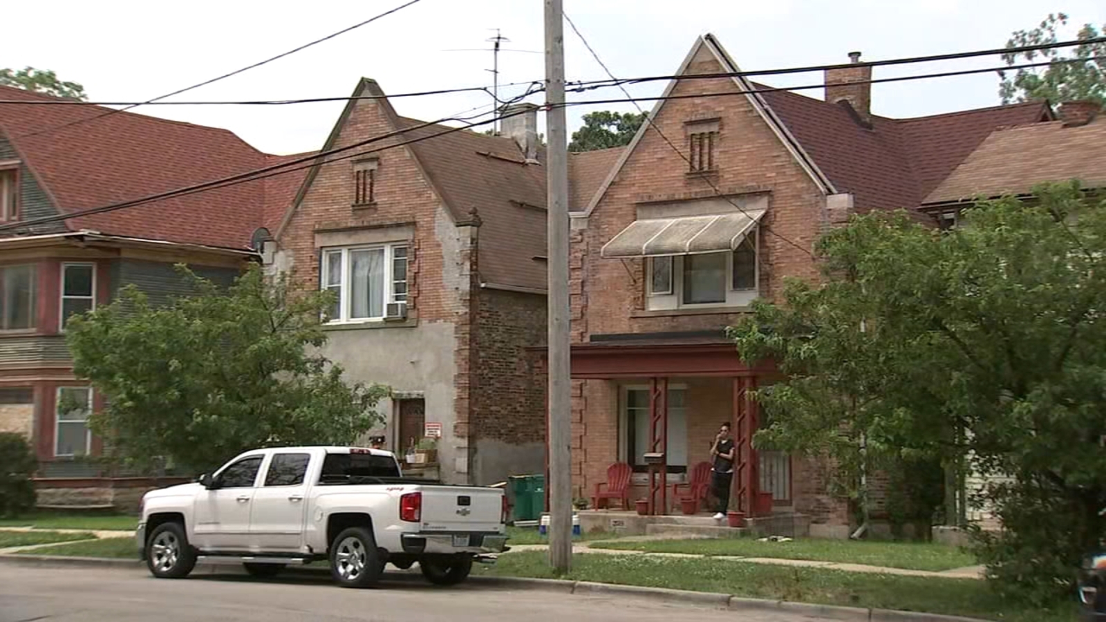 Joliet shooting Angelo Shelby, 2, dies after accidentally shooting