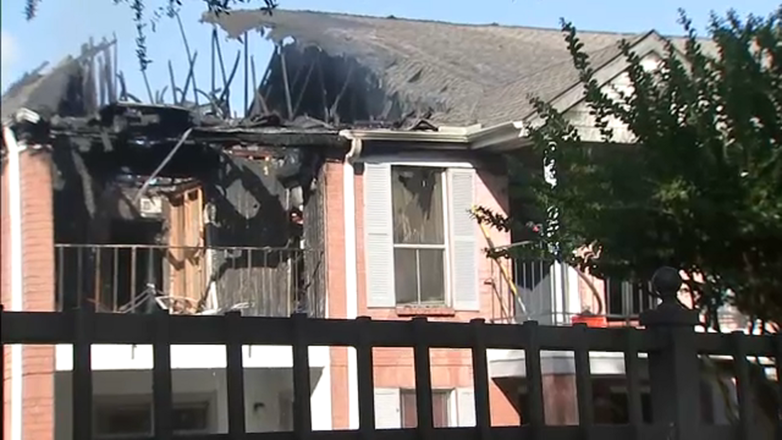 Houston firefighter rescues dog from 2alarm apartment fire in west Houston ABC13 Houston