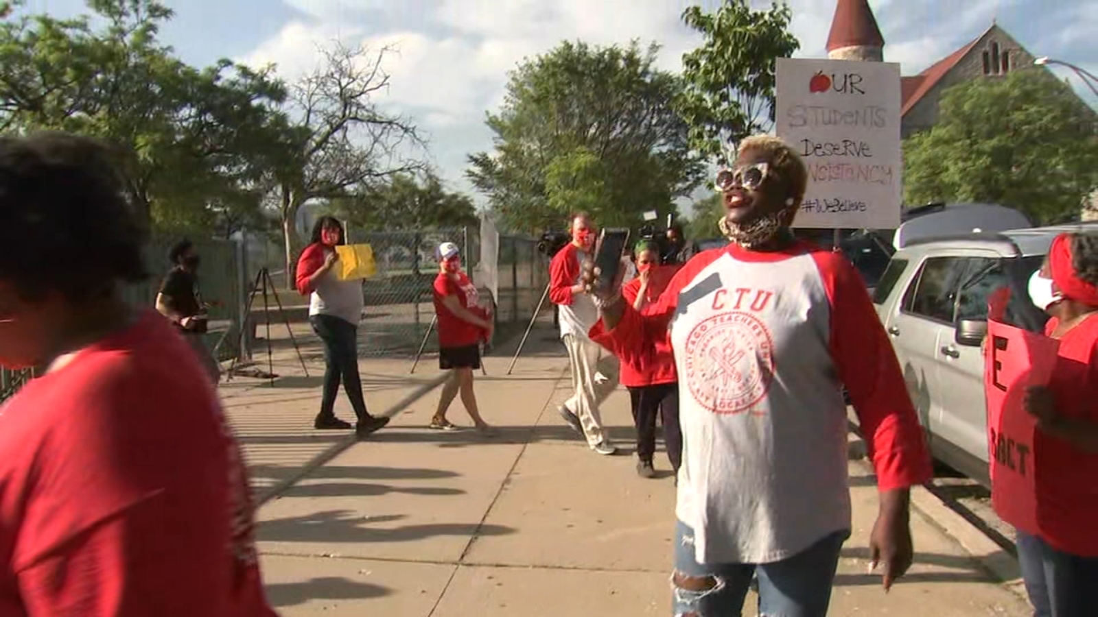 Urban Prep teacher strike ends after 2 days, Chicago Teachers Union ...