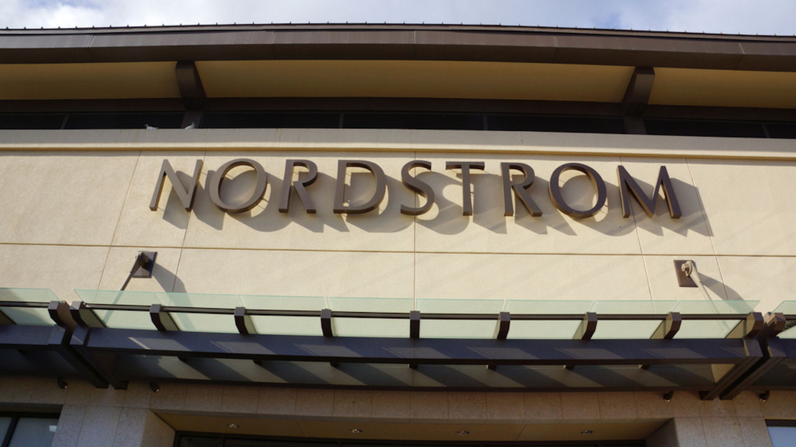 Nordstrom holding off Christmas decorations until after Thanksgiving