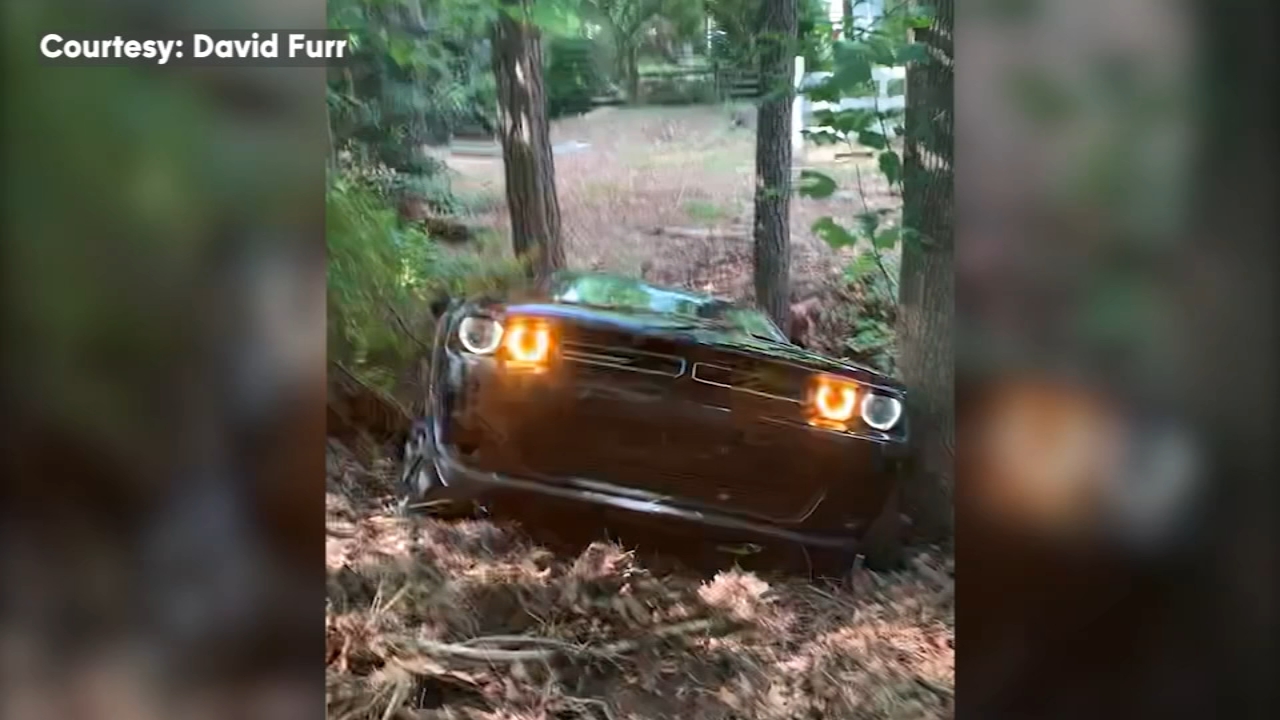 Search underway for 3 men who fled 130 mph chase, crash in Raleigh