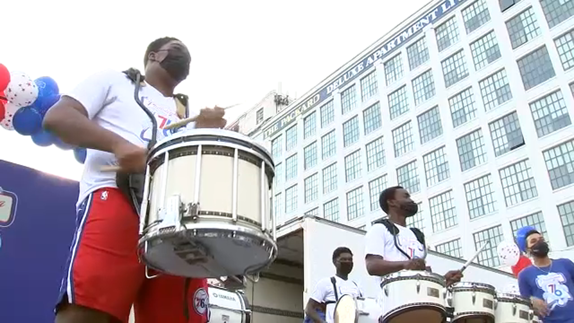 Joel Embiid, 76ers host watch party for the Sunday Breakfast Rescue Mission shelter