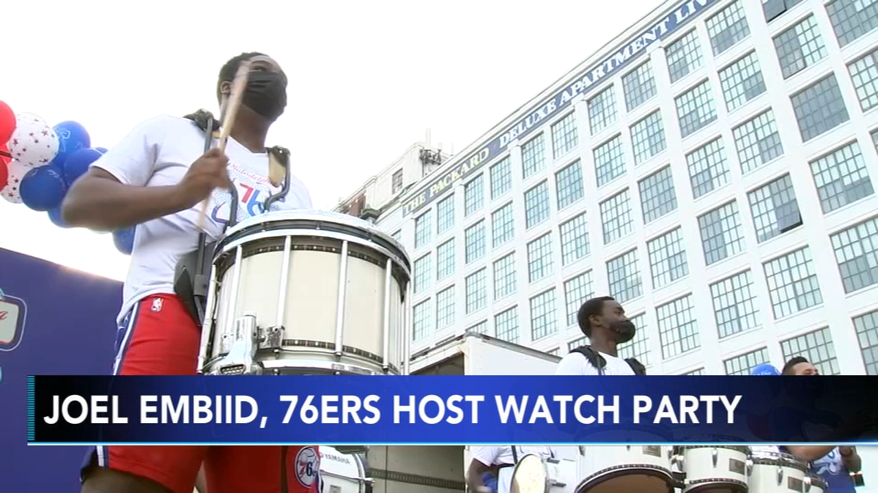 76ers host watch party for the Sunday Breakfast Rescue Mission