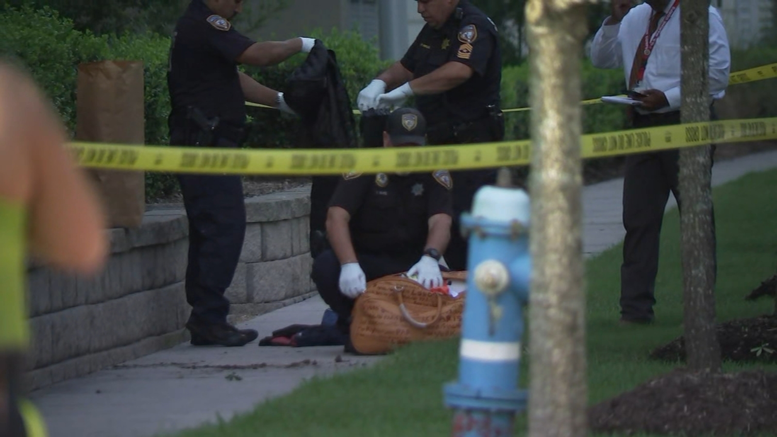 Man and woman found shot to death inside apartment in Spring area ...