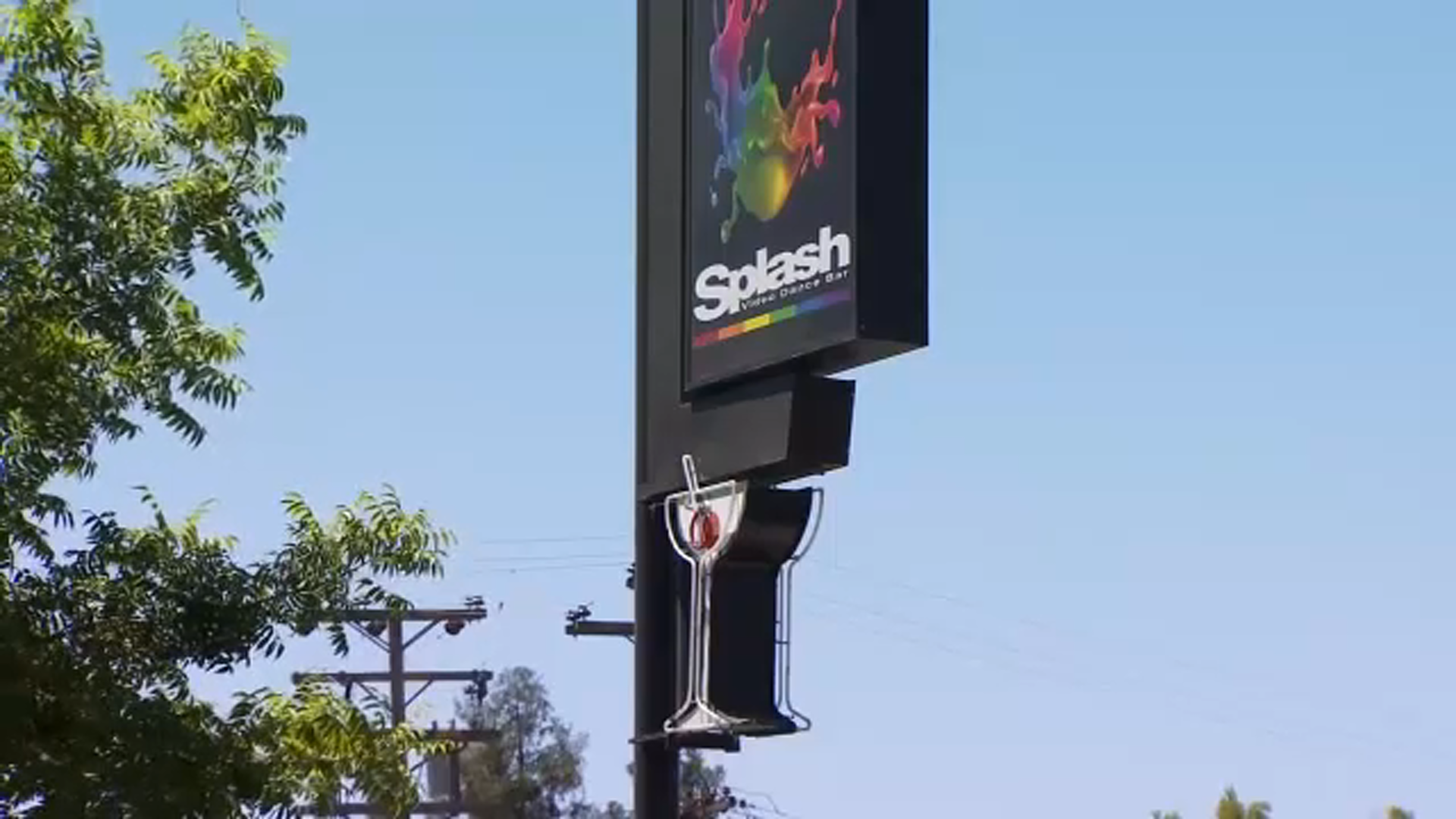 New bar and nightclub opens in Fresno's Tower District