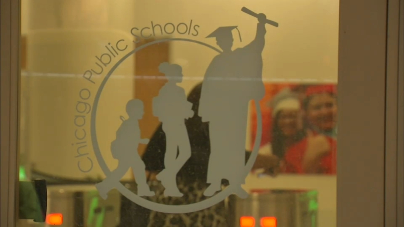 Illinois Senate Democrats introduce policy proposal that would elect all Chicago Board of Education members next year - Vimarsana News