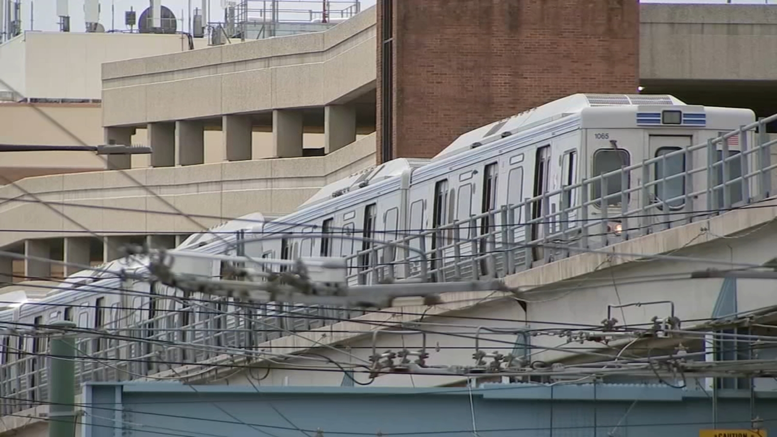 Septa Train Shooting Body Of Gunman Found On Tracks Following Shooting On Train In Frankford Section Of Philadelphia 6abc Philadelphia