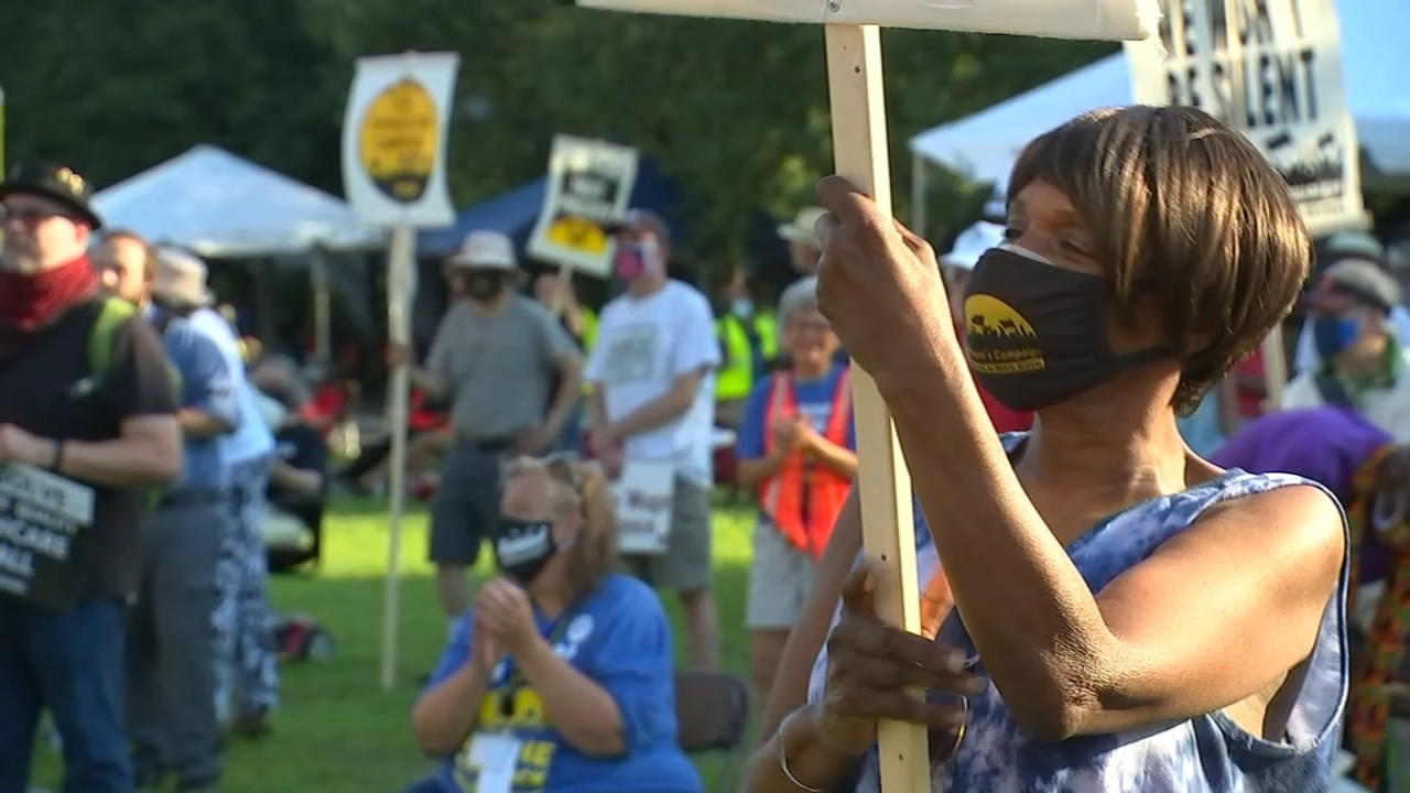 Low-wage tenants join in on Raleigh's Moral Monday rally