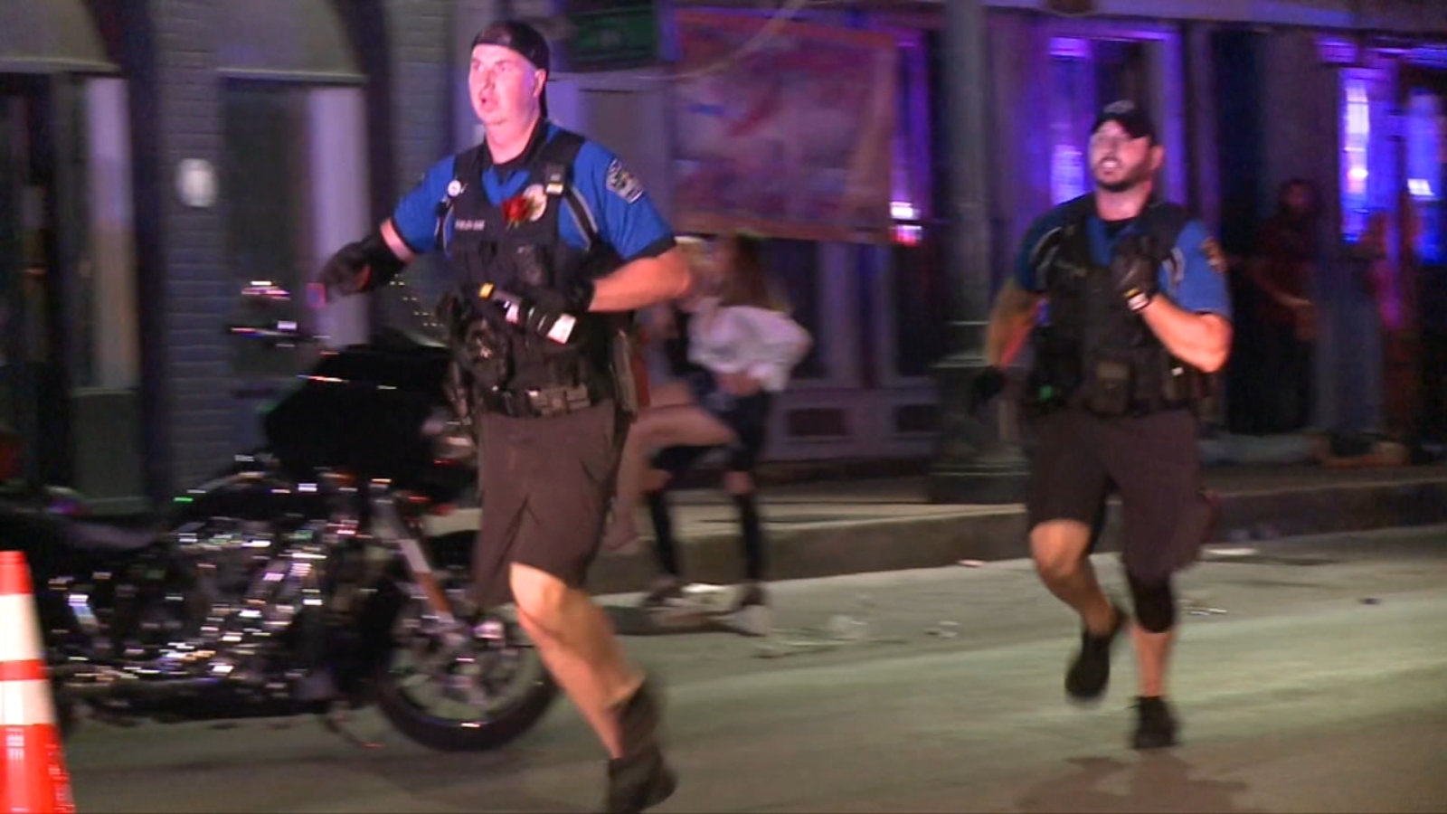 Mass shooting on Austin's 6th Street 19yearold suspect in mass