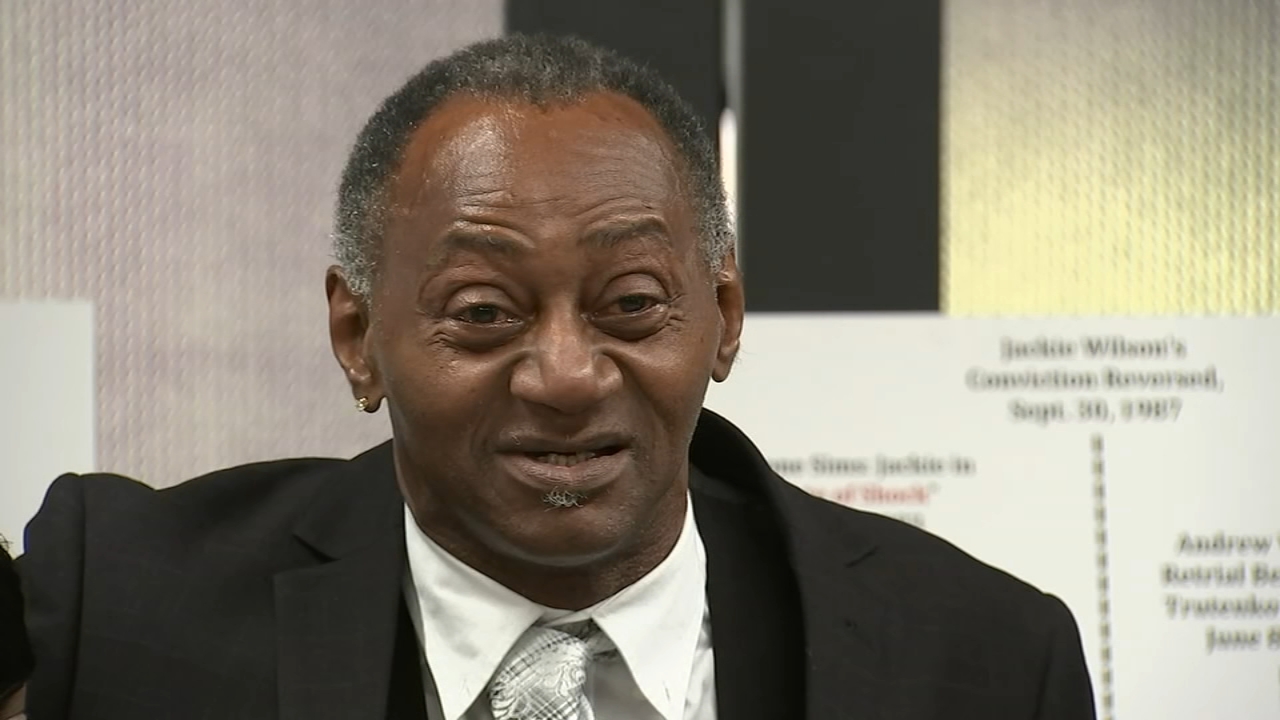 Chicago police torture victim sues city, former mayor, more