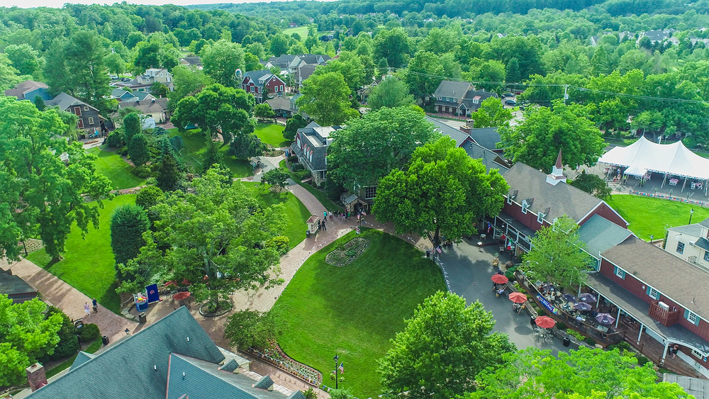 Peddler's Village charms families with sprawling shopping experience