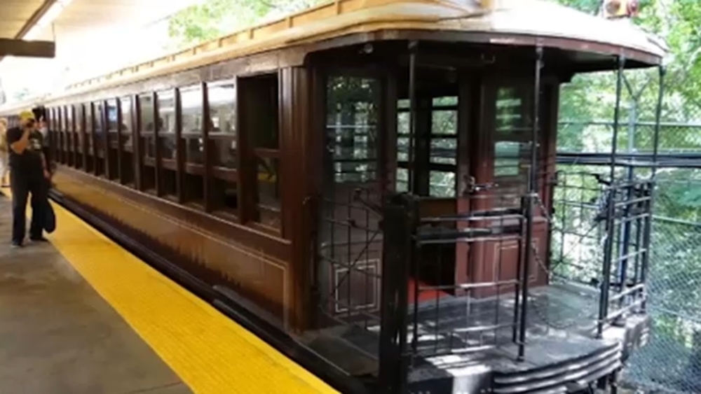 118-year-old subway car once again trekking across NYC