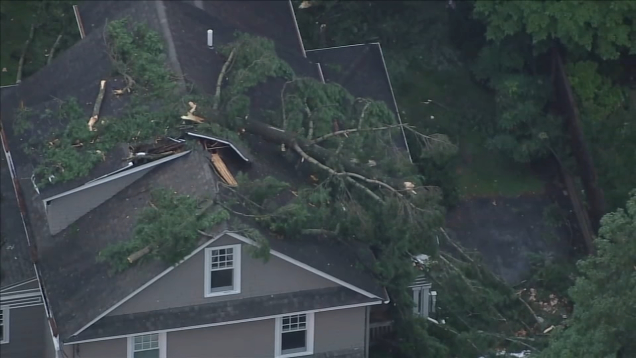 Microburst blamed for storm damage in Delaware Co.