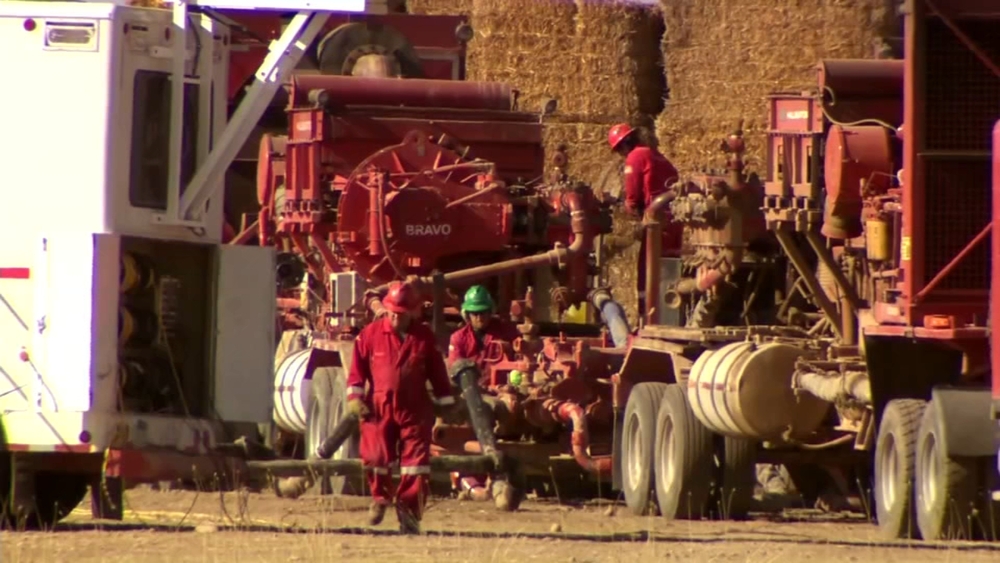 CA moves to end fracking by denying permits