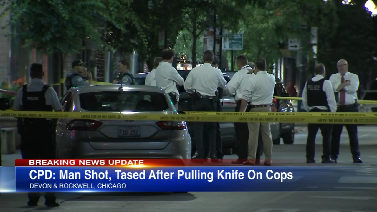 Jacob Blake Police Shooting Officer Shot Black Man In Front Of 3 Sons After He Broke Up Fight Family Says Abc7 Chicago Jacob Blake Police Shooting Officer Shot Black Man In Front Of 3 Sons After He Broke Up Fight Family Says Abc7 Chicago