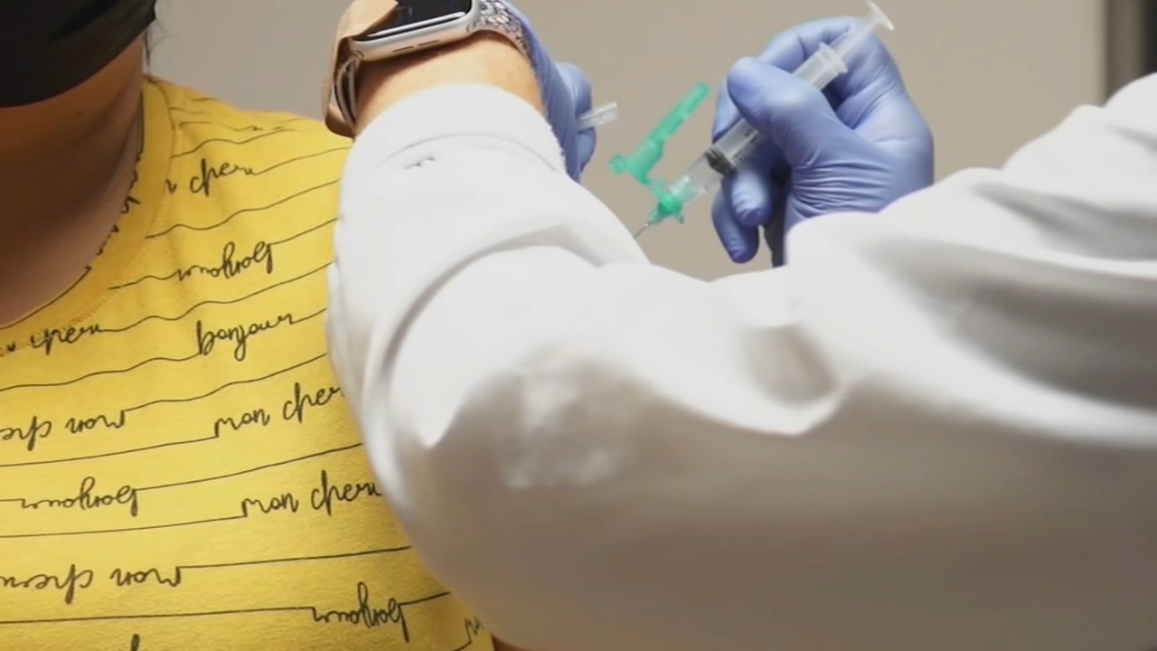 Pfizer to meet with health officials about booster shot