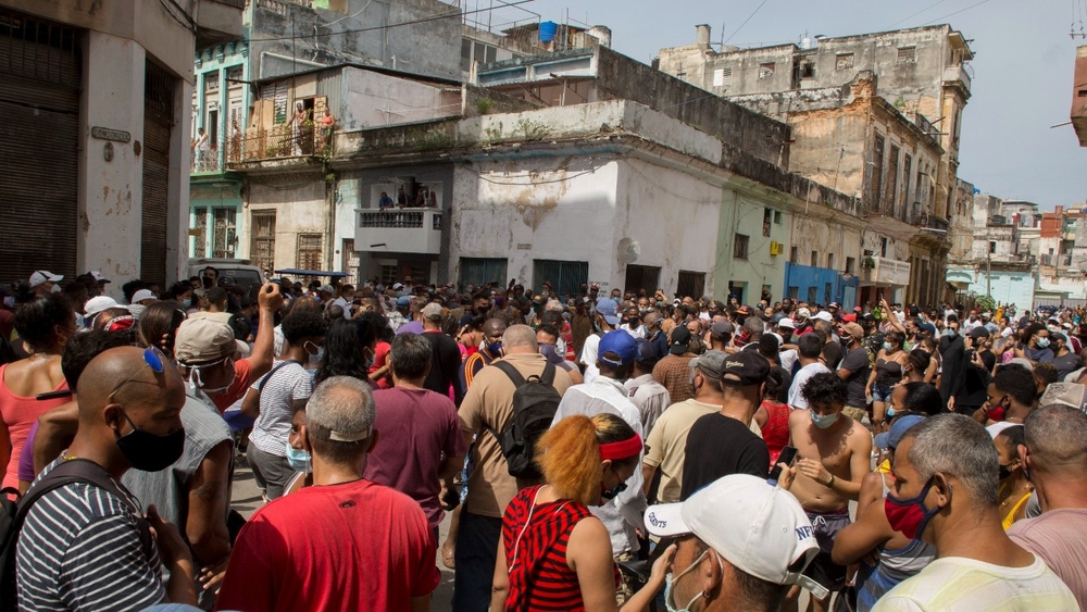 Cubans in New Jersey hope for peaceful change back home