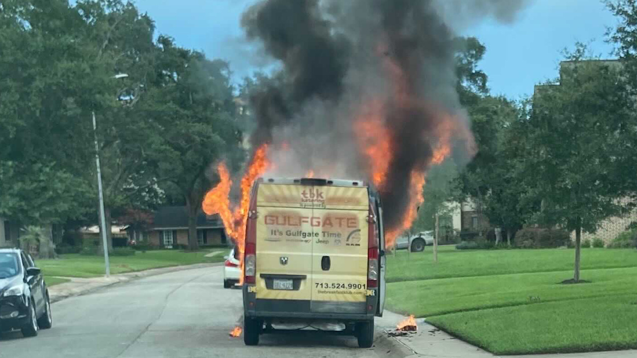 The Breakfast Klub food truck catches fire at fundraiser