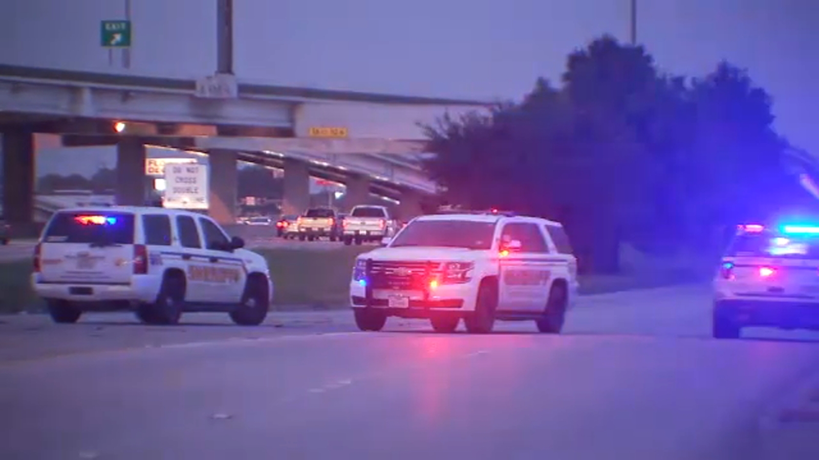 Houston traffic: Pedestrian killed in crash, I-45 North Freeway feeder ...