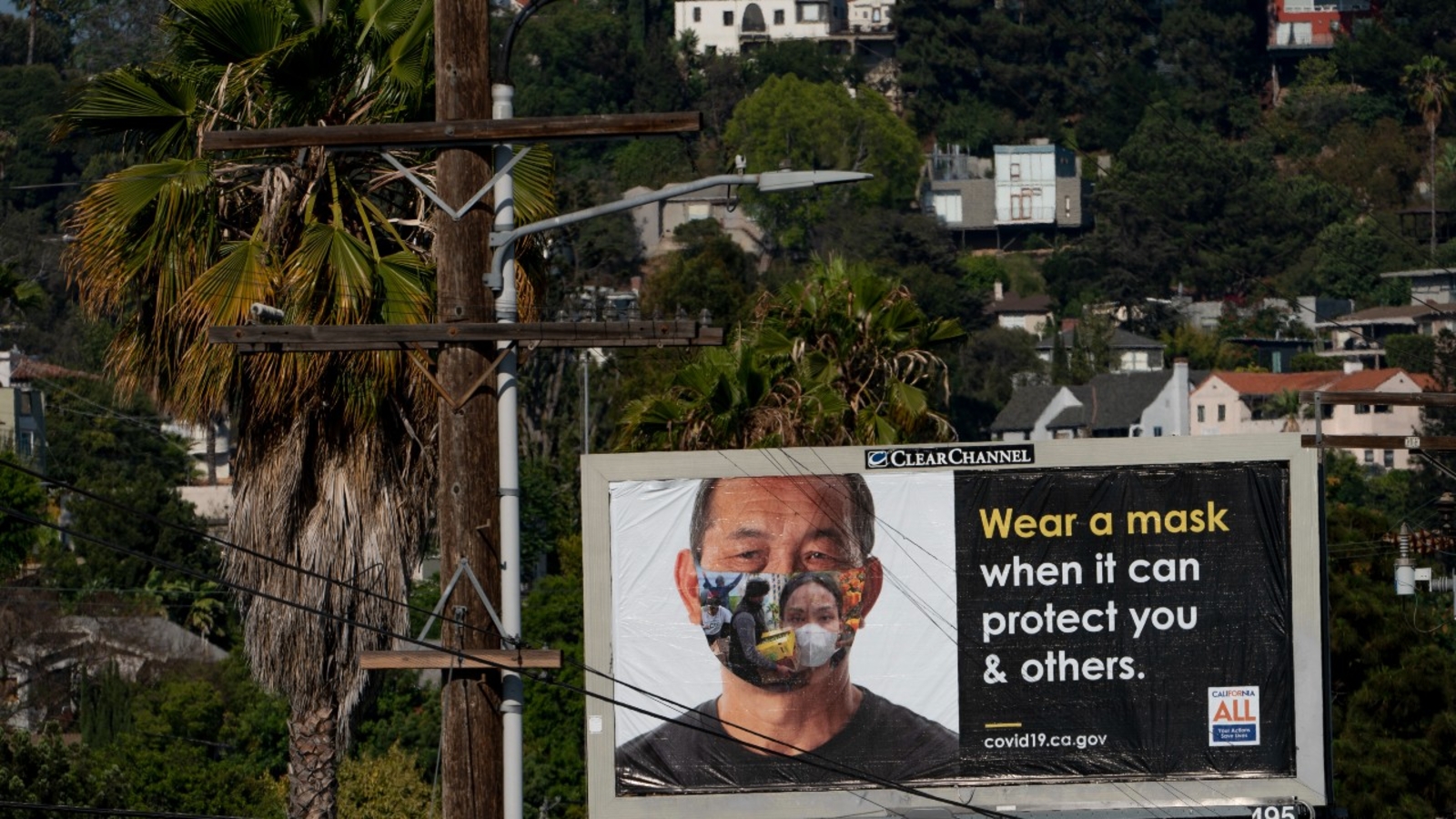 Mask mandate Los Angeles County orders face coverings indoors again