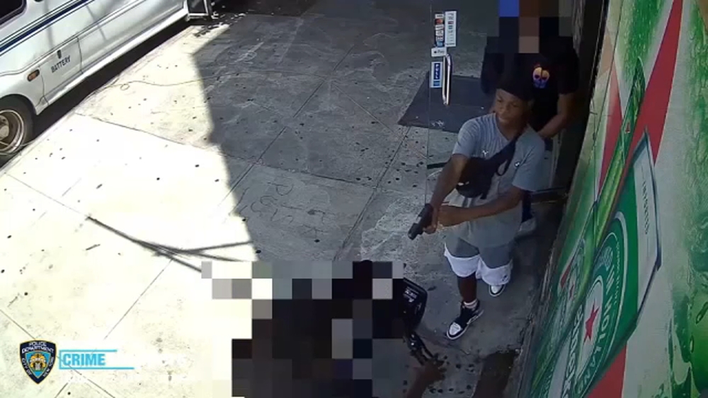 Disturbing video shows man on Citi Bike shot point-blank in Brooklyn