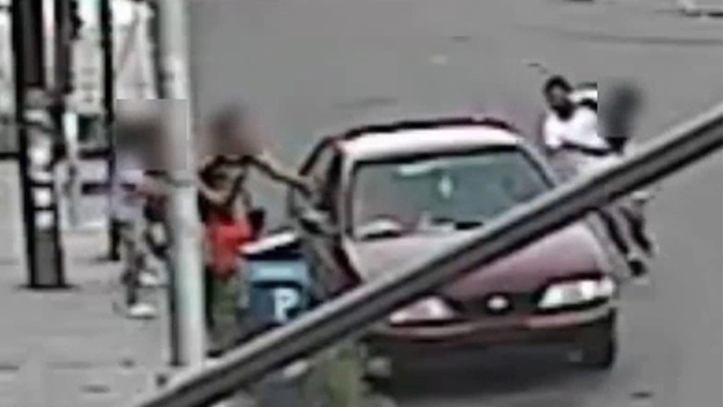 Attempted Kidnapping New York Video Mother Speaks Out After Pulling 5 Year Old Son From Kidnapper S Hands 6abc Philadelphia